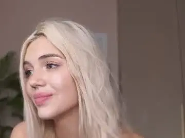Chaturbate Adult Video Chat of milabunny_