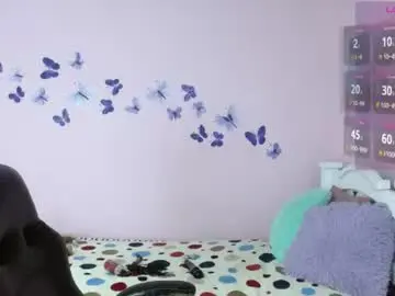 Chaturbate Watch Live Sex Cams of briathomas
