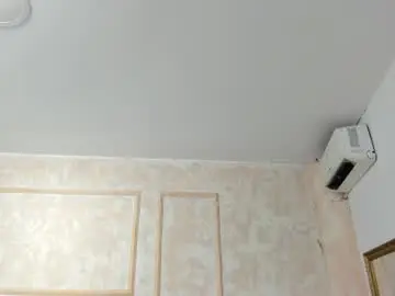 Chaturbate Live Sex Cam of miaasummer