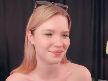 Chaturbate Sex Cam of cristasires
