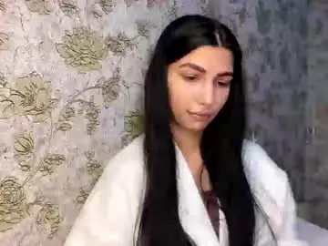 Chaturbate Live Sex Cam of cute_cherry007