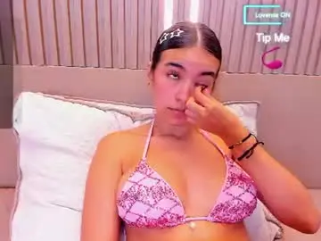 Chaturbate Best live sex cam show of emma_doll7