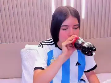Chaturbate Nude Webcam of emma_doll7
