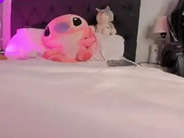 Chaturbate Live Sex of evelynhoward23