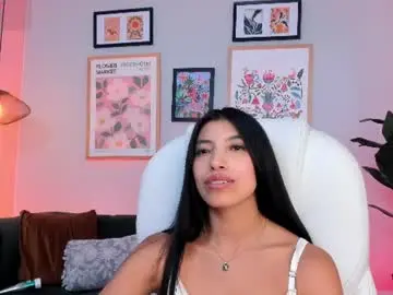 Chaturbate Live Sex Cam of tiffany_low