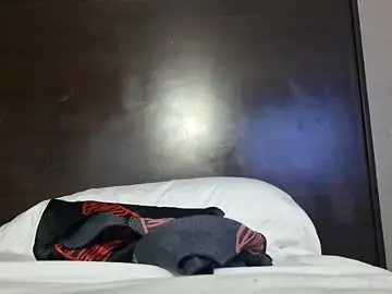 Chaturbate Live Sex Cam of snowbunnyballs