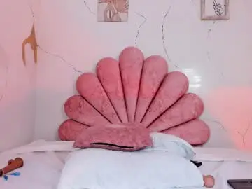 Chaturbate Watch Live Sex Cams of lizzybrooks_