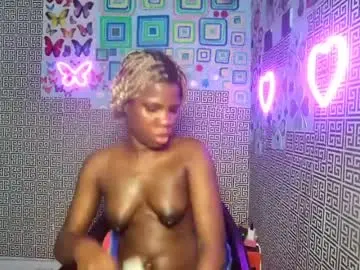 Chaturbate Live Sex Cam of slimzyxdoll