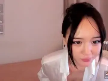 Chaturbate Live Sex Cam of amiliyan