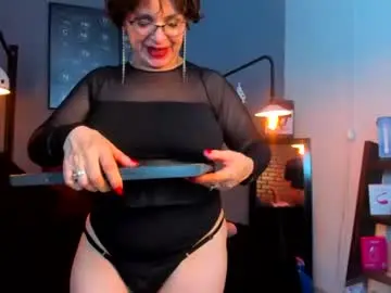 Chaturbate Nude Webcam of samantha_mature56