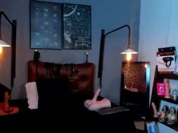Chaturbate Watch Live Sex Cams of samantha_mature56