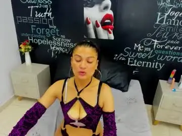 Chaturbate Live Sex of horny_rouse