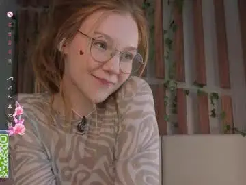 lyra_thenymph from chaturbate