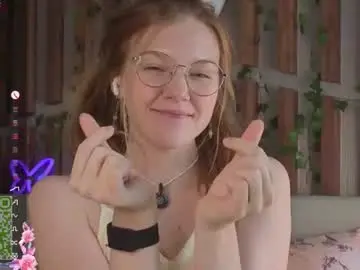 Chaturbate Watch Live Sex Cams of lyra_thenymph