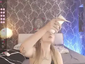 Chaturbate Sex Cam of miamiameow