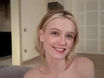 Chaturbate Free Porn Cam of evangel111