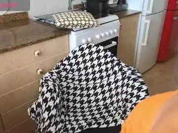 lunary_mix from chaturbate
