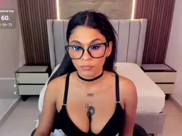 yara_shine1 from chaturbate