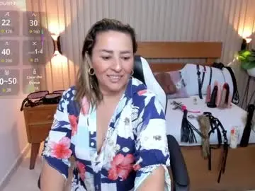 luciana_ballesteros from chaturbate