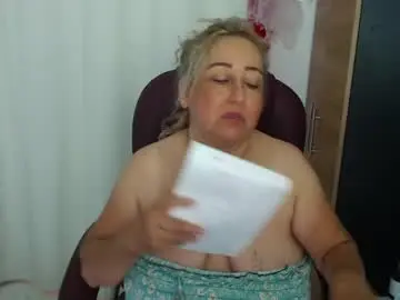 Chaturbate Adult Video Chat of paiper_halliwey