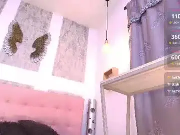 Chaturbate Best live sex cam show of zhamira_21