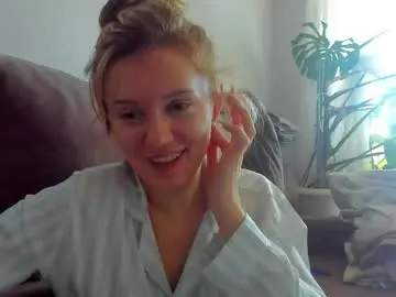 Chaturbate Nude Webcam of foxy_blond