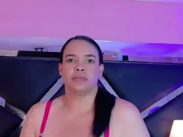 Chaturbate Live Sex Cam of valrery_roussex
