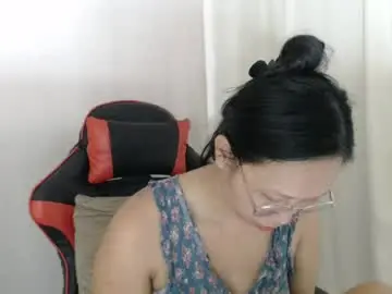 Chaturbate Adult Video Chat of lovely_pinayxxx