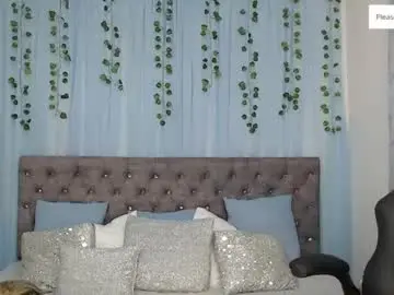 Chaturbate Sex Cam of bivi_hot
