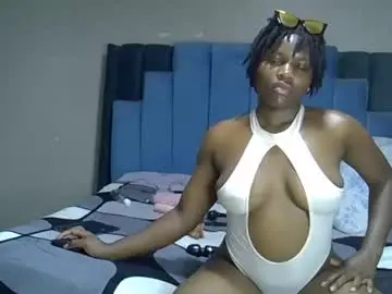 Chaturbate Live Sex of melanin_moon
