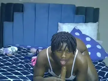 Chaturbate Adult Webcam of melanin_moon