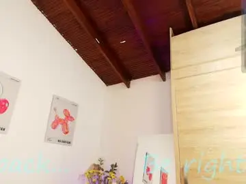Chaturbate Adult Video Chat of emma__brown__