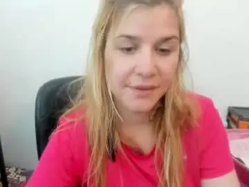 Chaturbate Adult Webcams of artsyandcraftsy_