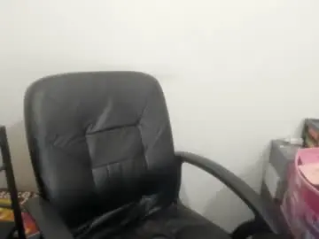 Chaturbate Nude Webcam of artsyandcraftsy_