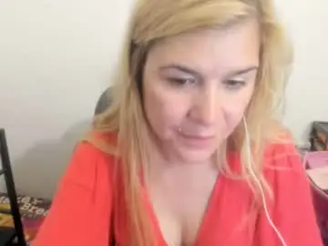 Chaturbate Nude Webcam of artsyandcraftsy_