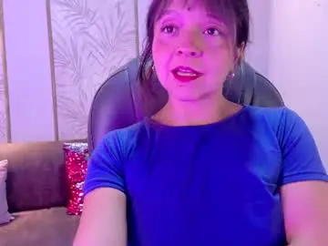 jade_raymon from chaturbate