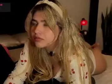 Chaturbate Free Porn Cam of whites_emma