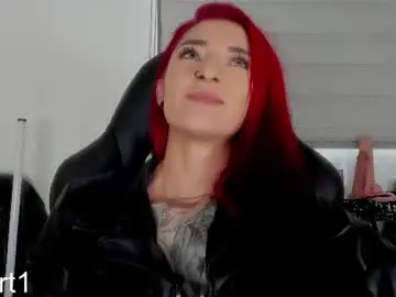Chaturbate Free Porn Cam of belyswitch