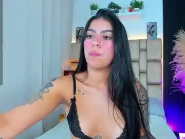 Chaturbate Live Sex Cam of little__sophie18