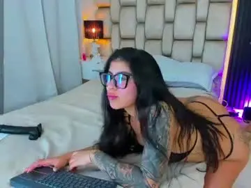 Chaturbate Live Sex Cam of little__sophie18