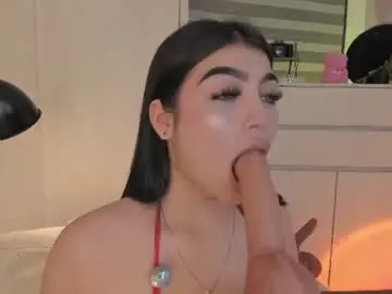 Chaturbate Live Sex Cam of emily_kenner