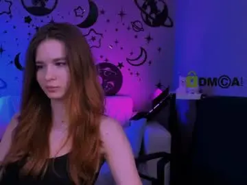 Chaturbate Watch Live Sex Cams of caroline_honeyy