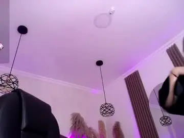 Chaturbate Sex Cam of amara_davis1
