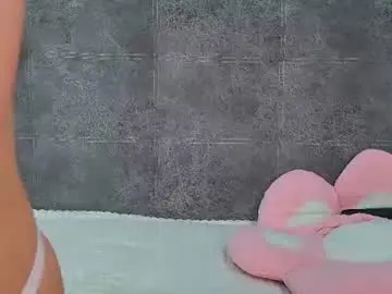 Chaturbate Live Porn of curvy_dynamite