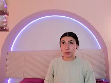 Chaturbate Watch Live Sex Cams of isabella_crofts