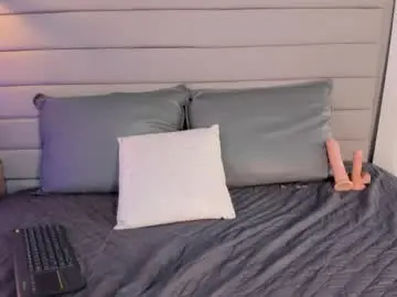 miia_ferrari from chaturbate