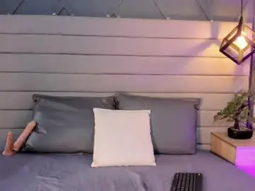 Chaturbate Best live sex cam show of miia_ferrari