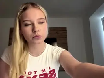 Chaturbate Best live sex cam show of jamilashoaf