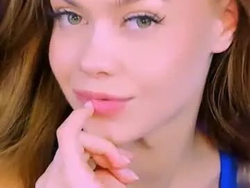 Chaturbate Live Porn of liora_wisp