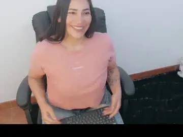Chaturbate Adult Video Chat of luna_lgomez